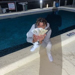 Meet your Posher, Javonte